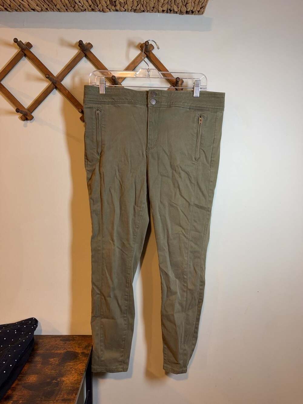 LOFT Olive Green Curvy Fit Skinny Utility Pants with Zipper Pockets